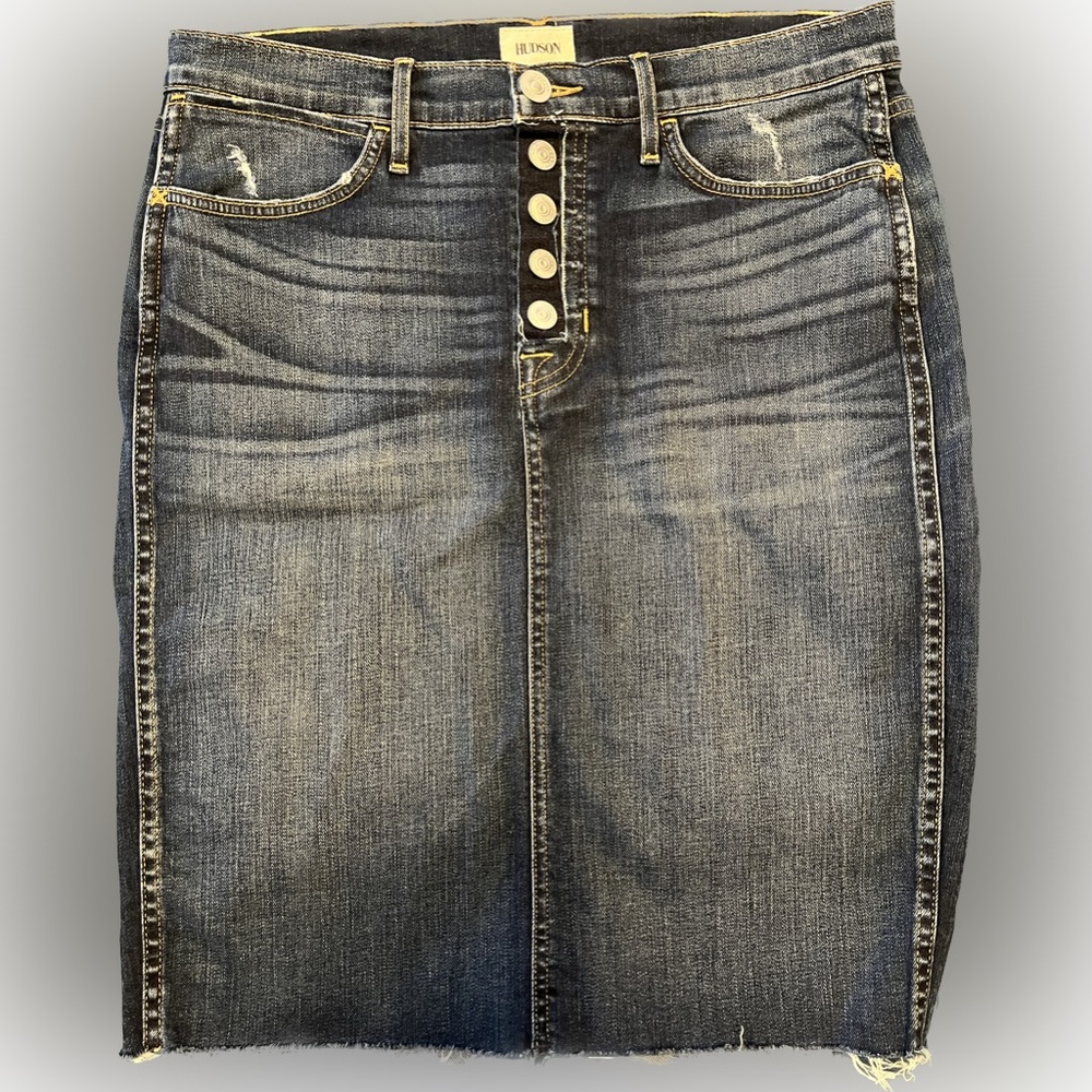 Hudson distressed blue denim skirt women’s size 29